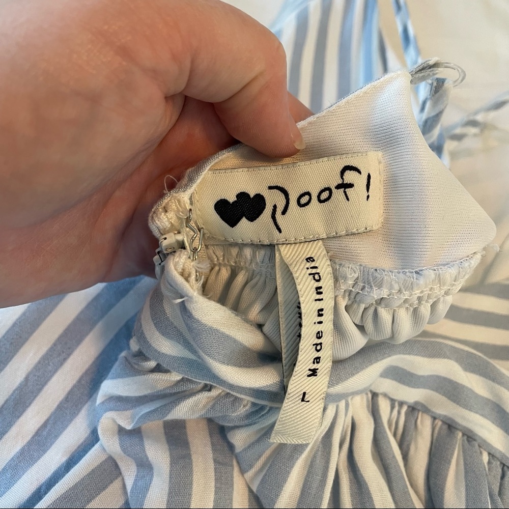 Francesca’s Blue and White Romper With Criss Cross Back - Picture 4 of 4